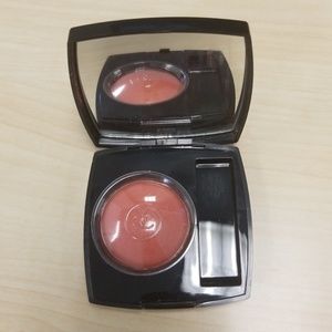 Chanel blush